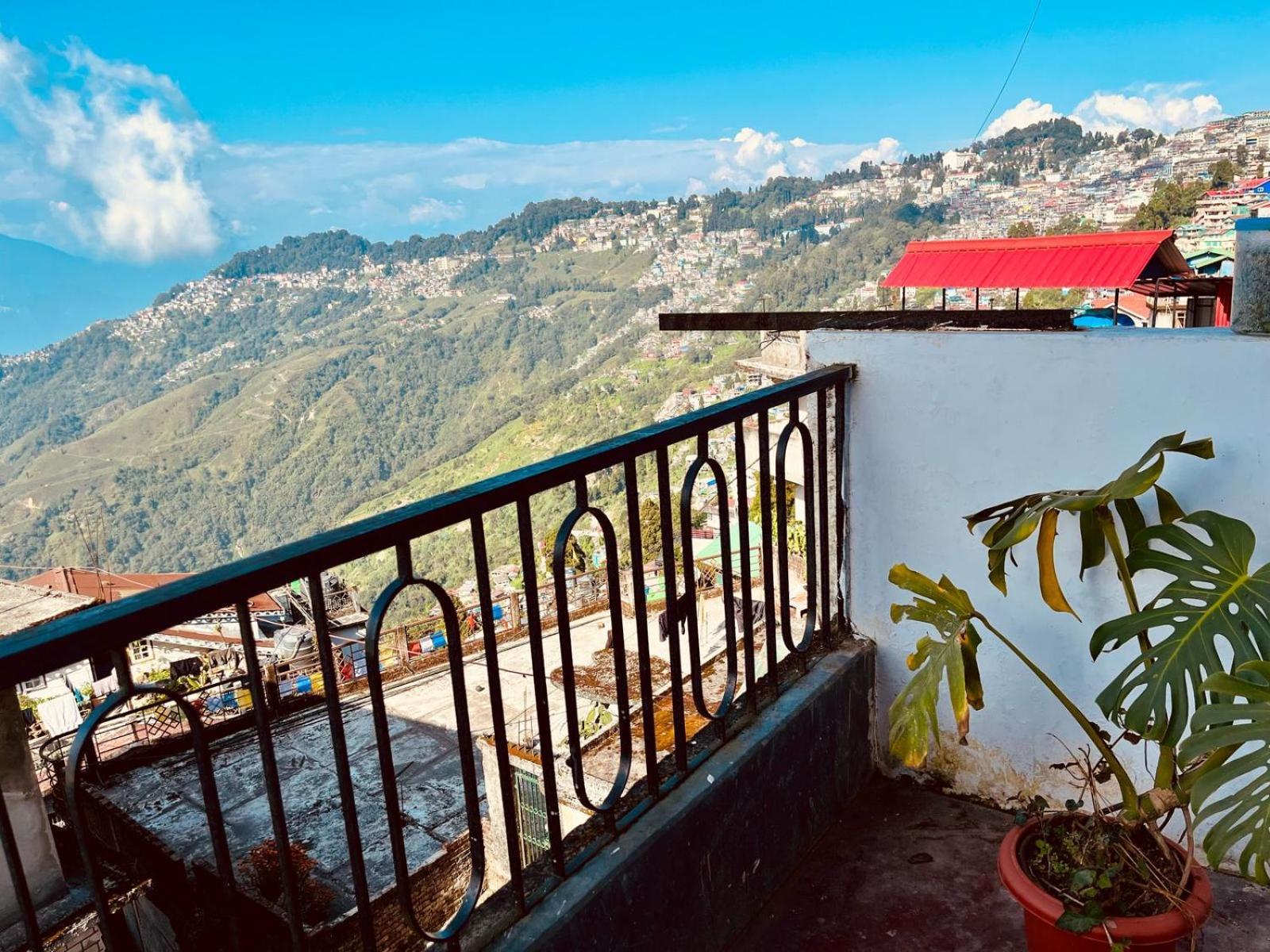 Gorkha Heritage Home Darjeeling  Exteriör bild